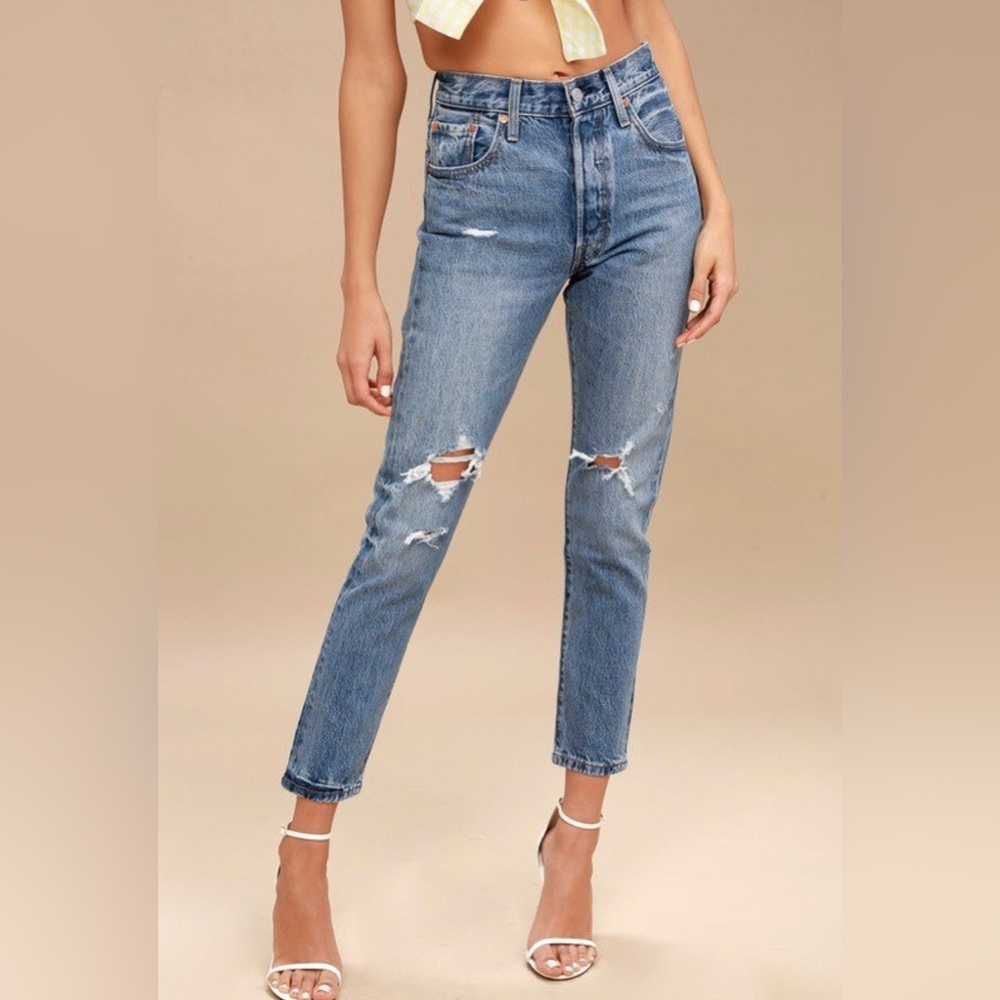 Levi’s 501S Distressed Medium Wash 24x30